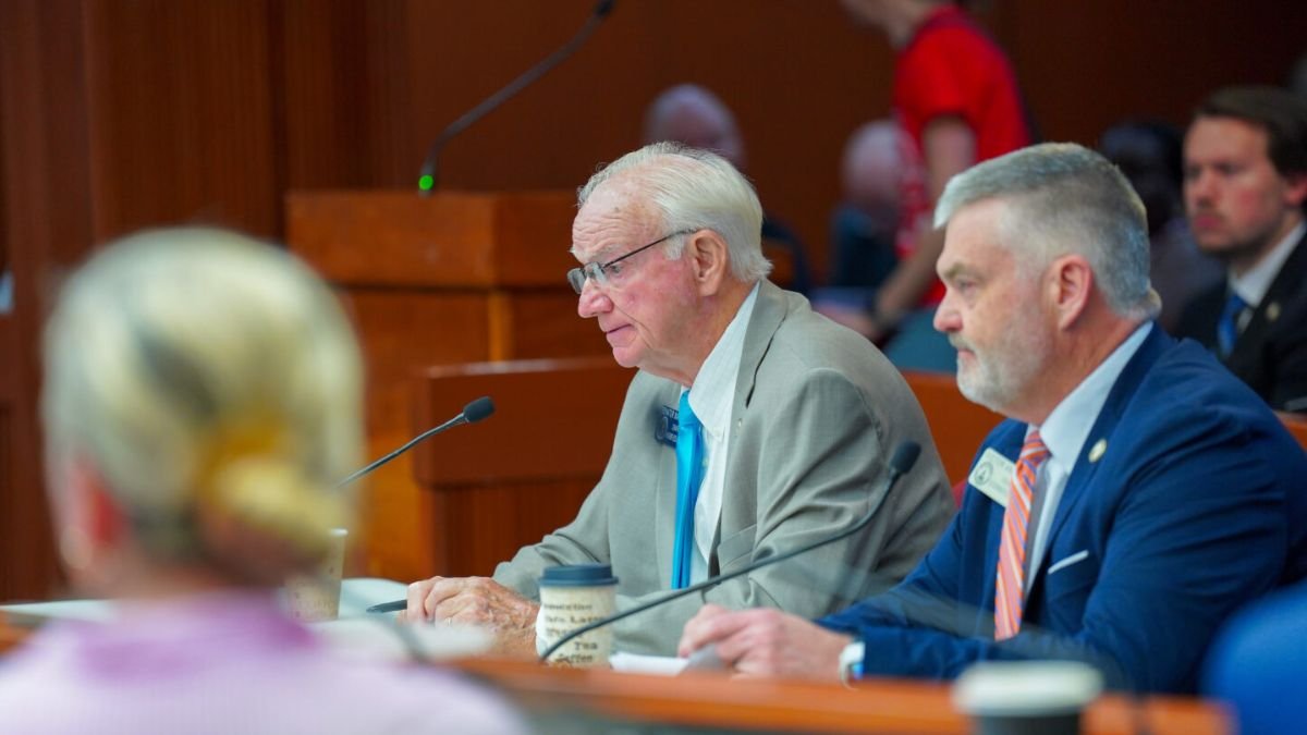 Georgia Legislature Ends Special Session With Bill Delaying QR Code Ballot Ban